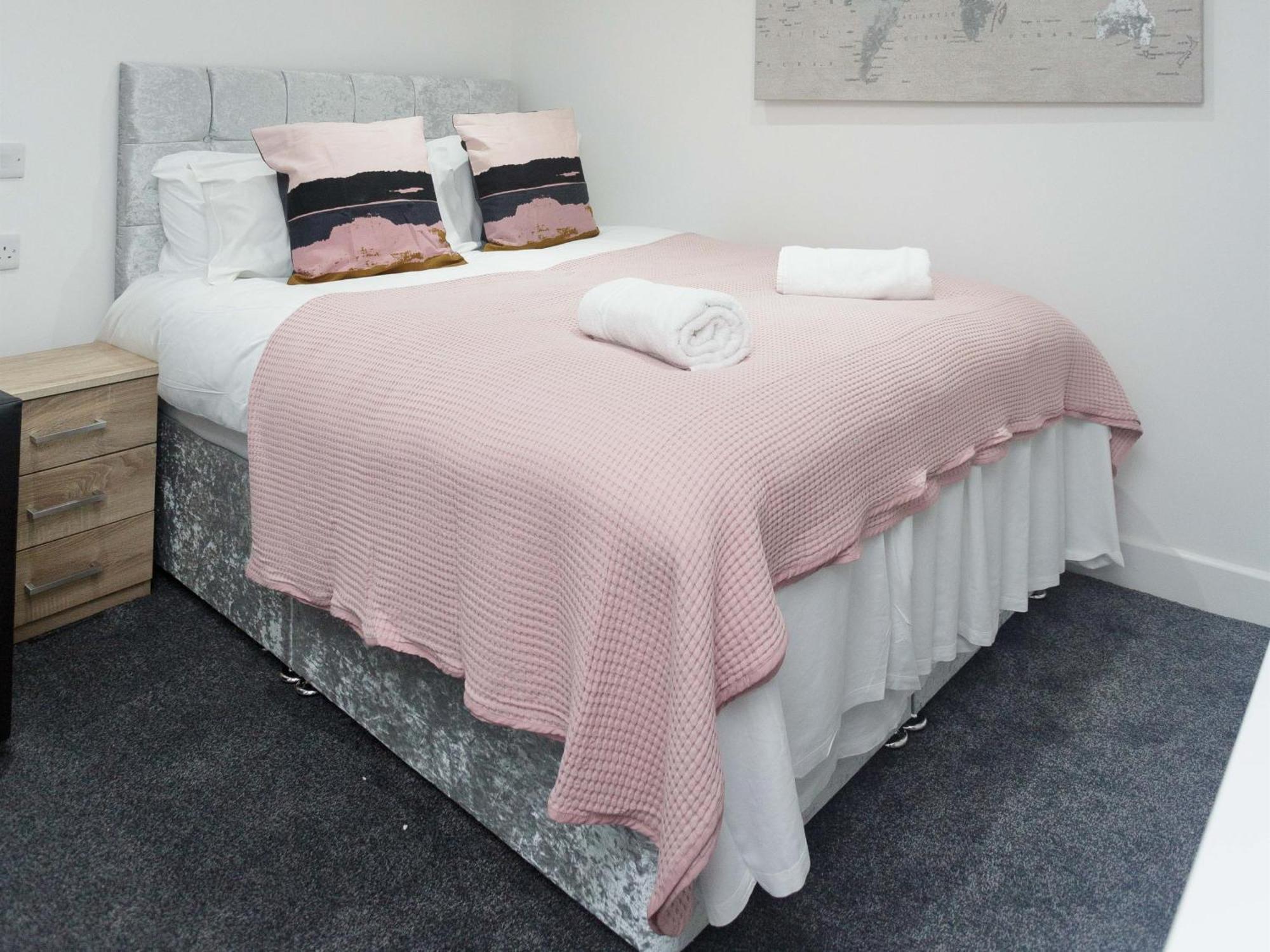 City Hospital Apartments Лідс Номер фото